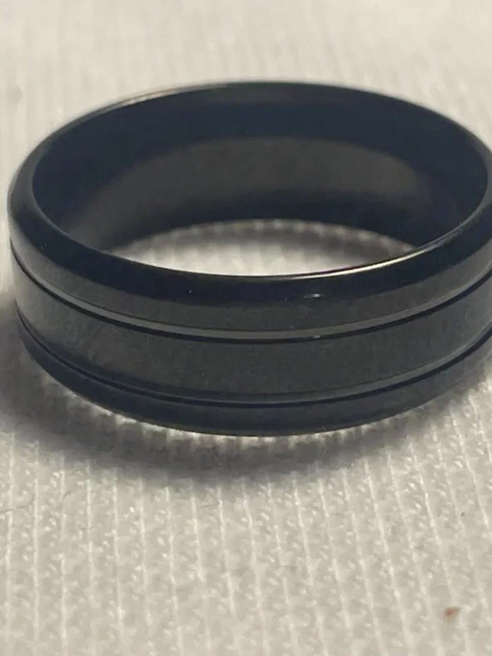 MR068 – Men’s Black Double Groove Band Ring | Size 10 | Modern Classic Ring